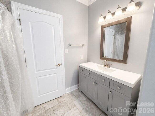Building Photo - 6629 Tuskan Dr