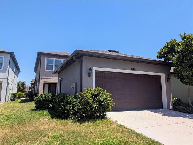 Building Photo - 5811 Colony Glen Rd