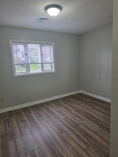 Building Photo - 109 Kyfields