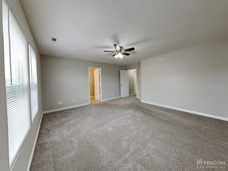 Building Photo - 8638 Panglemont Drive