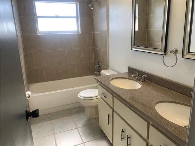 Building Photo - 7681 Darci Ridge Ct