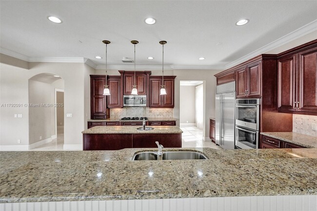 Building Photo - 7607 NW 127th Manor