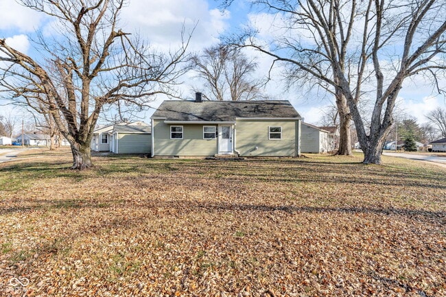 Building Photo - 420 Douglas Dr