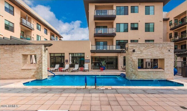 Building Photo - 7300 E Earll Dr