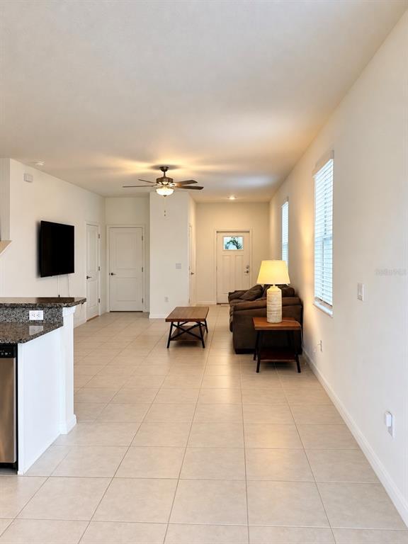 Building Photo - 8212 Crescent Oaks Dr