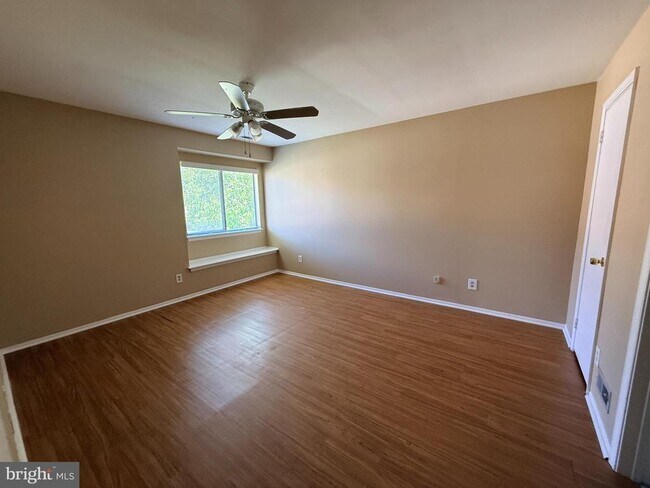 Building Photo - 1403 Britton Pl