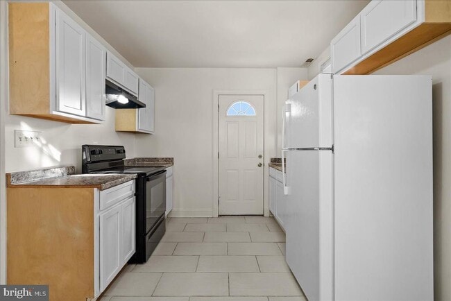 Building Photo - 6416 Blair Rd NW