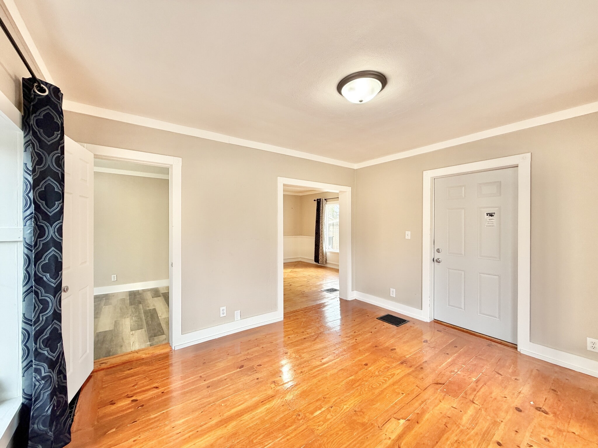 Building Photo - 955 10th St