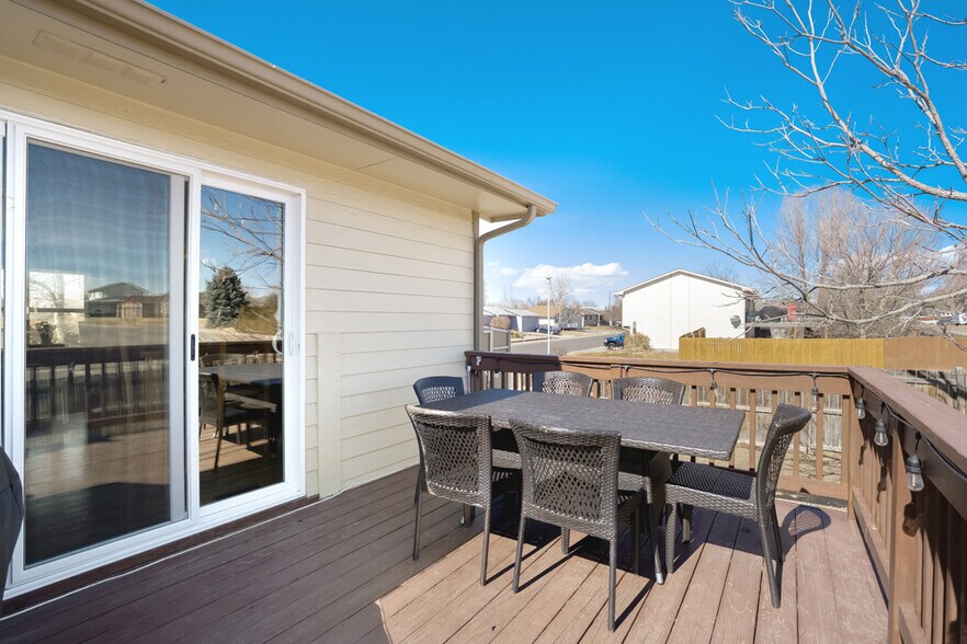 Outside Deck - 500 Broadview Dr