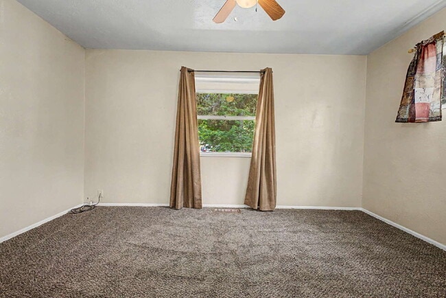 Building Photo - Virginia Village 4 Bed / 1 Bath for rent