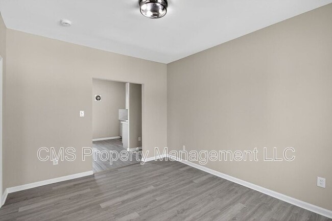 Building Photo - 378 Grand St