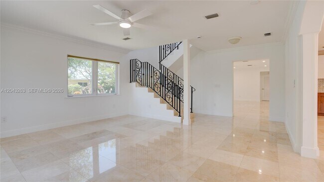 Building Photo - 500 SW 51st Ct