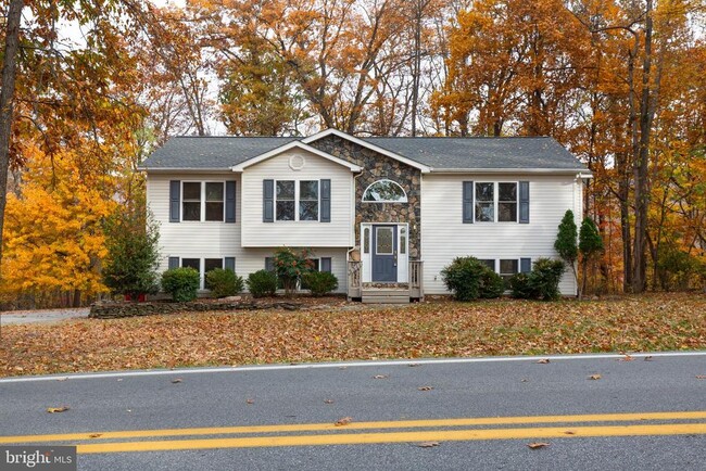 Building Photo - 3311 Mission Rd