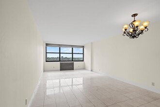 Building Photo - 7004 BLVD E