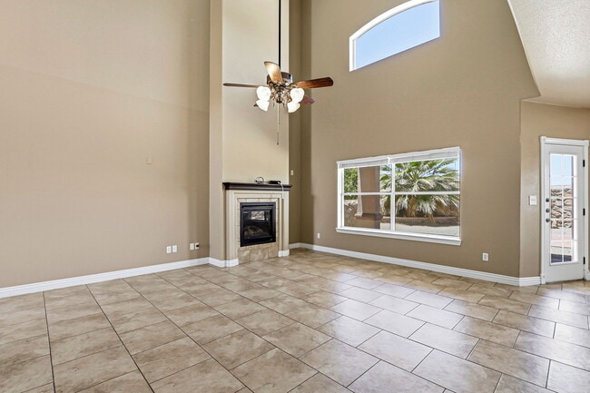 Building Photo - 3727 Grand Bahamas Dr