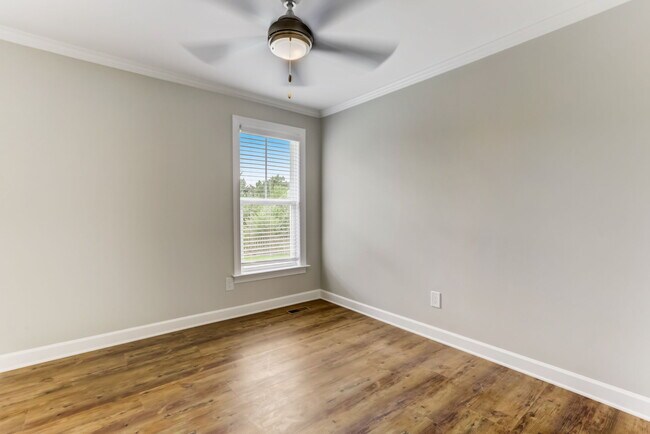 Bedroom 2 - 4112 Cobble Ct