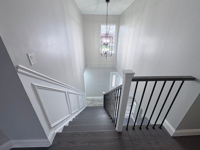 Building Photo - 1004 Longford Rd