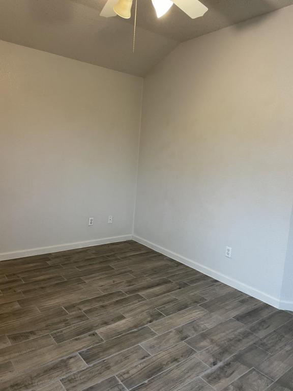 Building Photo - 2211 Garrett Dr