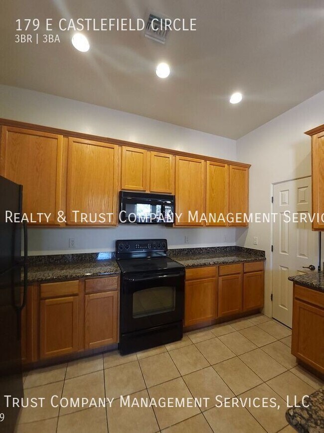 Building Photo - 179 E Castlefield Cir