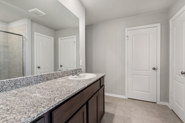 Building Photo - 25834 Northpark Pine Dr
