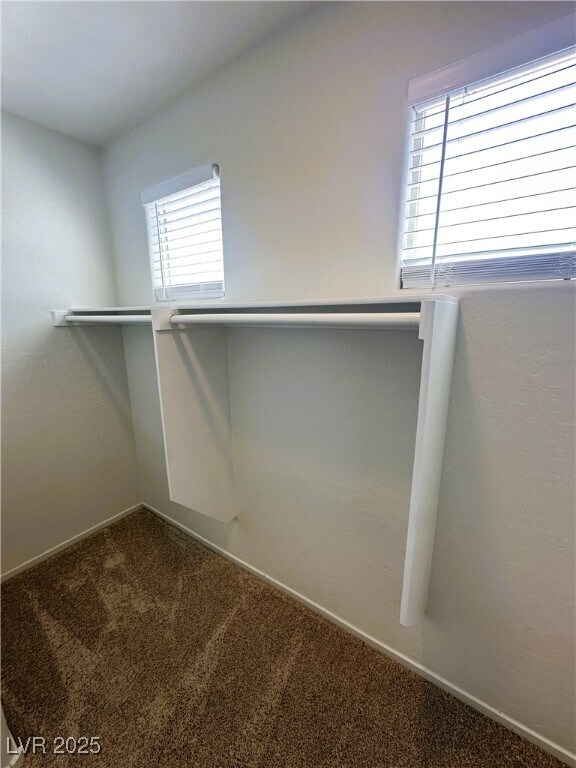 Building Photo - 2664 Strichen Ave