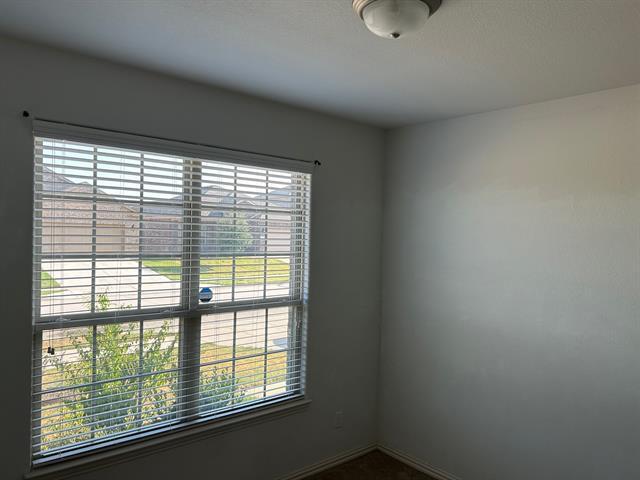 Building Photo - 304 Lead Creek Dr