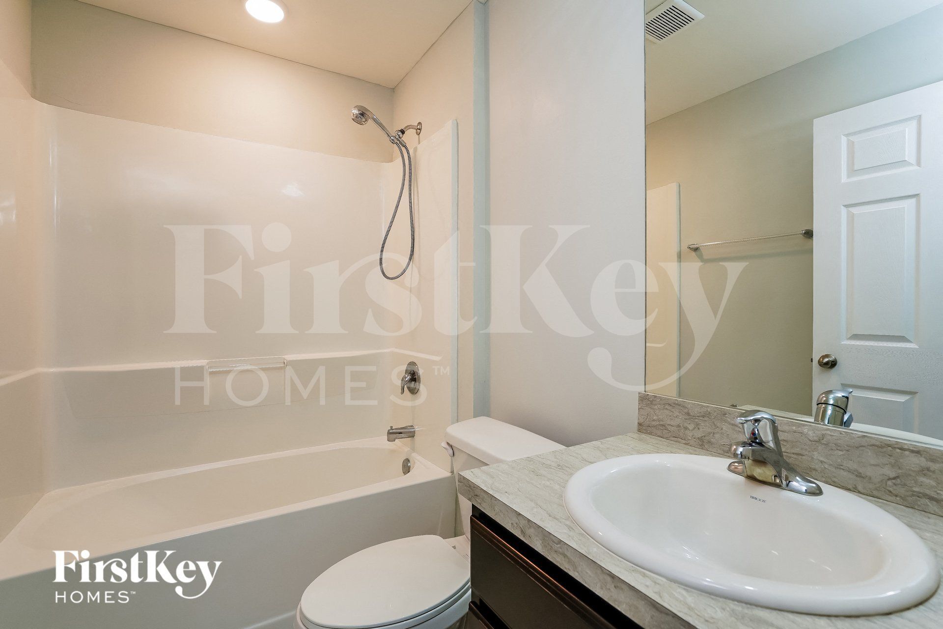 Building Photo - 2918 NW 5th Ave