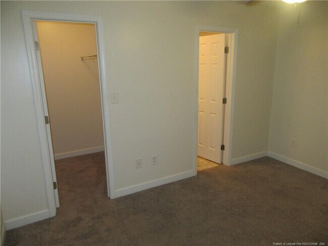 Building Photo - 2212 Cliff Swallow Drive