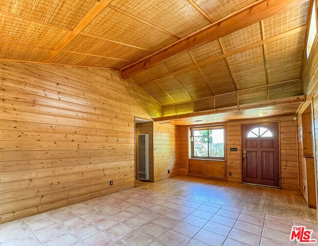 Building Photo - 3124 Veteran Ave