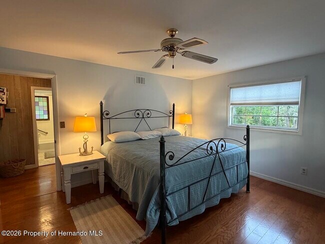 Building Photo - 2007 Gulfview Dr