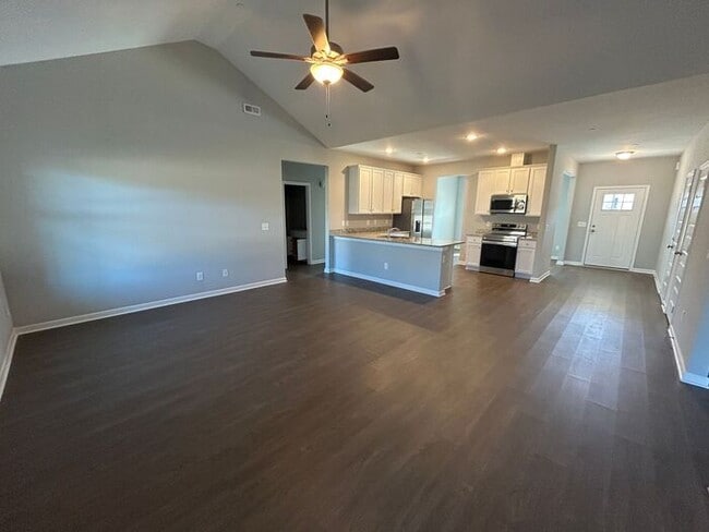 Building Photo - 1033 Echo Rdg Rd