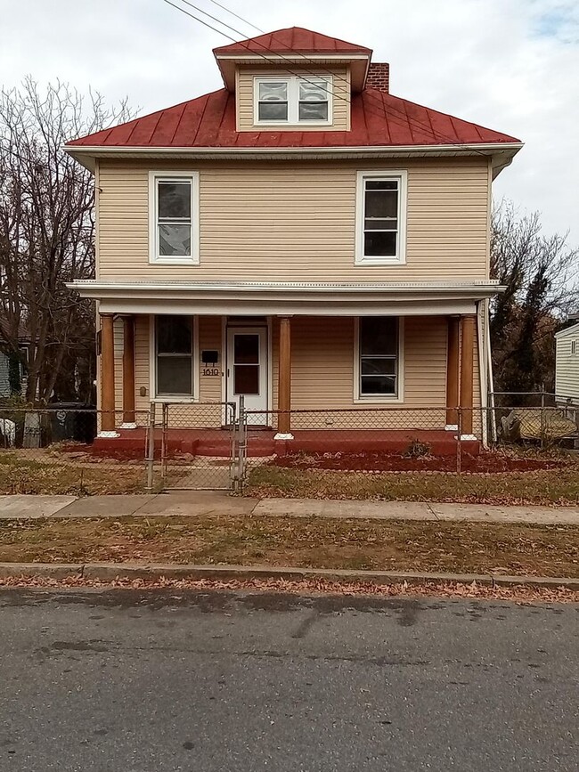 Primary Photo - Renovated 2 story house