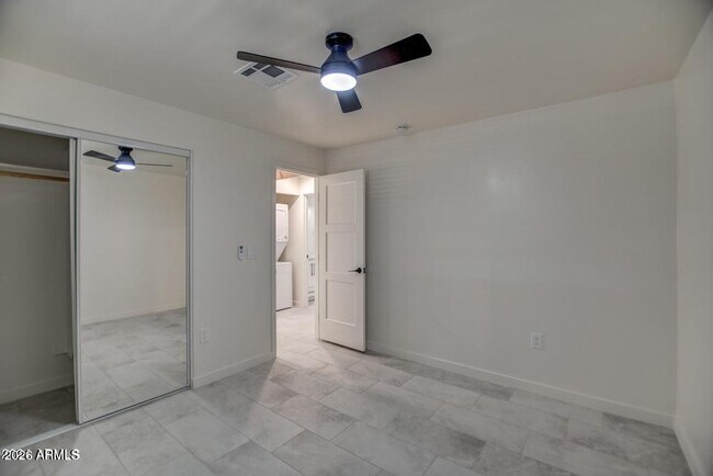 Building Photo - 1413 S Jentilly Ln