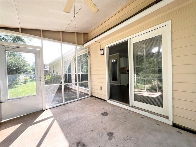 Building Photo - 3070 Bugle Dr