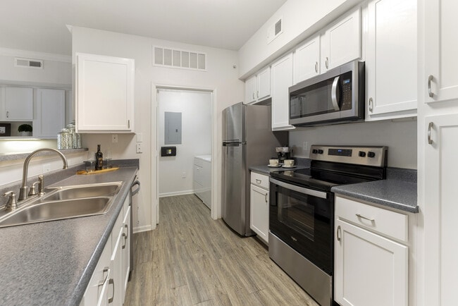 Building Photo - Eastland Trails Apartments