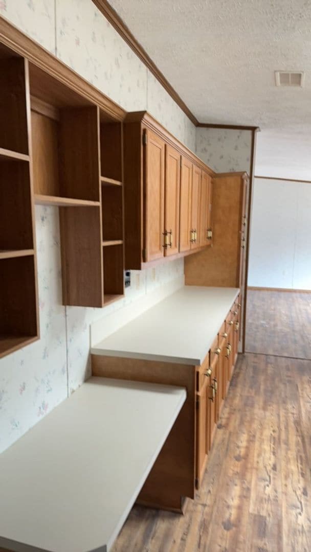 Building Photo - 502 Wagon Wheel Rd