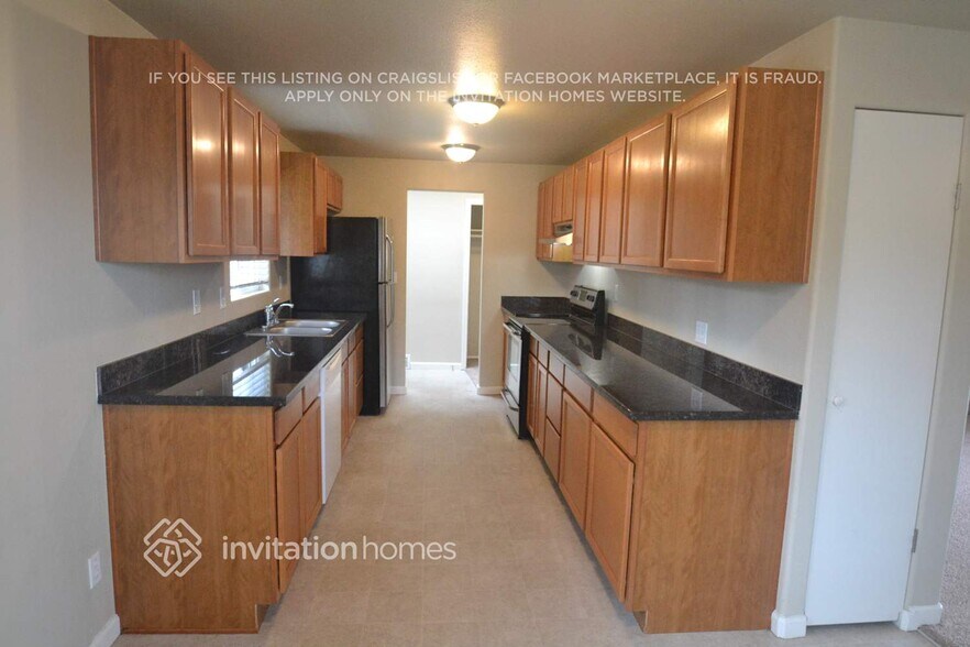 Building Photo - 8305 43rd Pl W