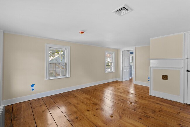 Building Photo - 80 Lafayette Rd