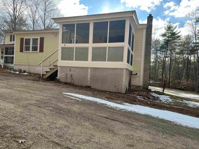 Building Photo - 108 S Bennington Rd