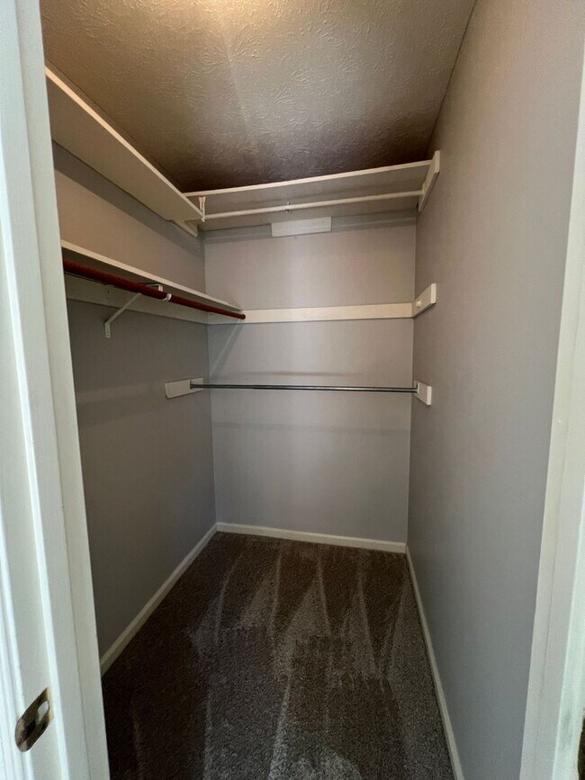 Building Photo - Single Family Corner Lot House located in ...