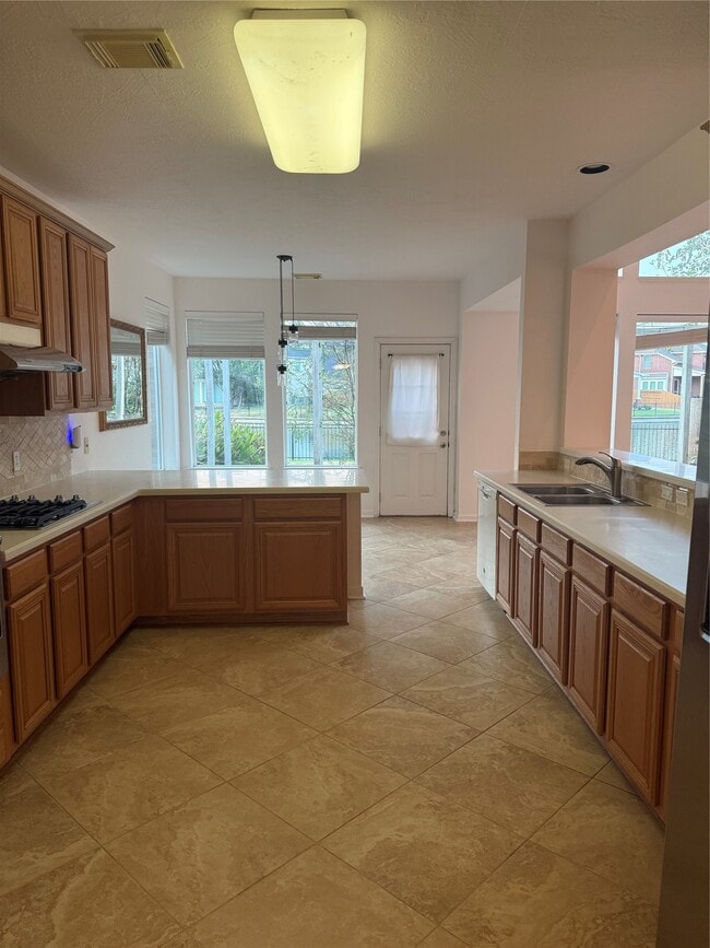 Building Photo - 12022 Miramar Shores Dr