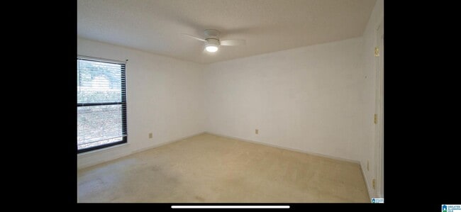 Building Photo - 1303 Gables Dr