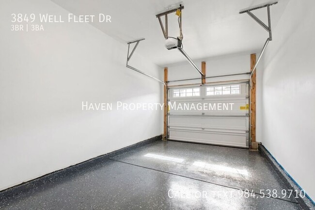 Building Photo - 3849 Well Fleet Dr