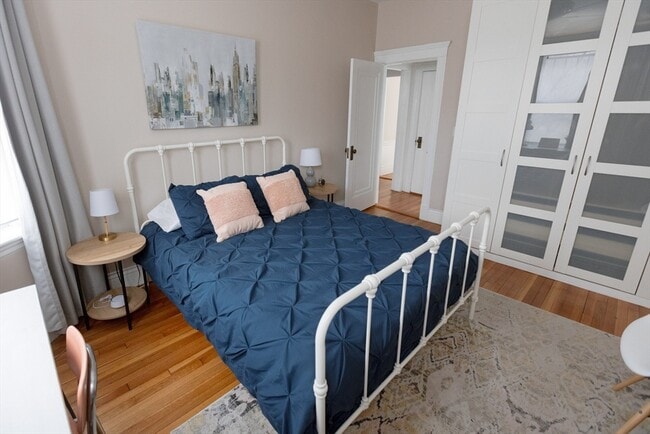 Building Photo - 226 Jamaicaway