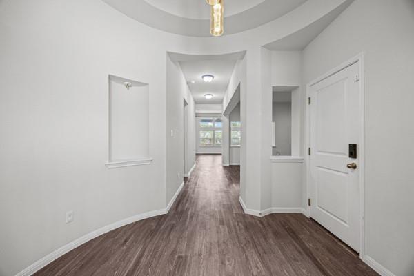 Building Photo - 1036 Almeria Bend