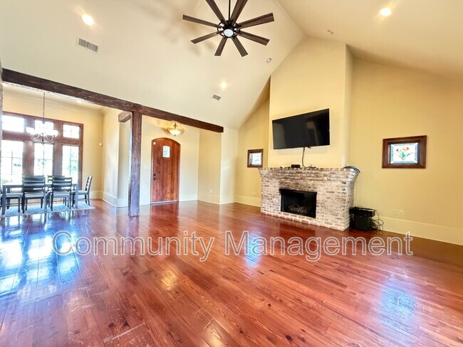 Building Photo - 1532 Berwick Bend