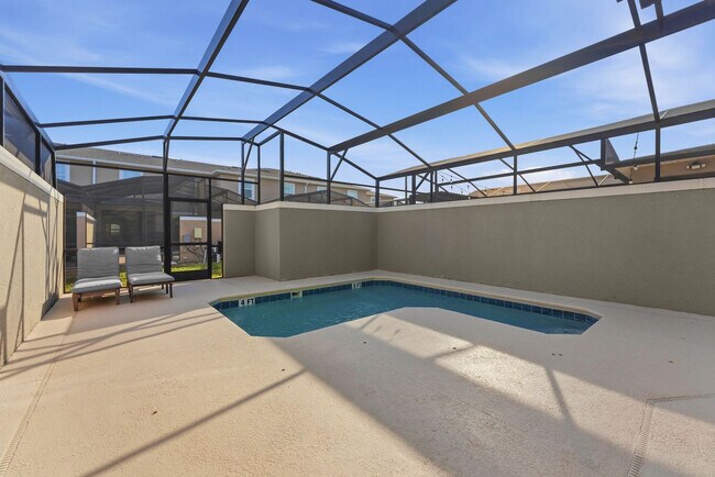 Building Photo - 4224 Paragraph Dr