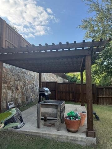 Building Photo - 7315 Comal Dr