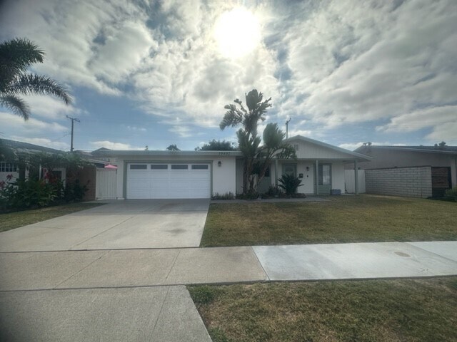 Building Photo - 19402 Mauna Ln