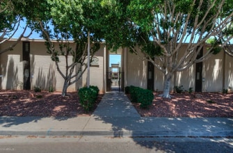 Building Photo - 1828 W Tuckey Ln